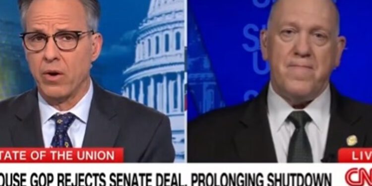 ‘Vidjet ćemo’: granični car Tom Homan sumnja hoće li agenti ICE-a napustiti zračne luke nakon zatvaranja