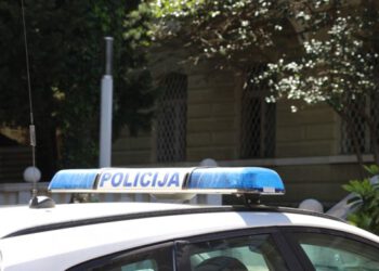 Vozio kamper bez registracije i vozačke, kažnjen je brutalnom novčanom kaznom