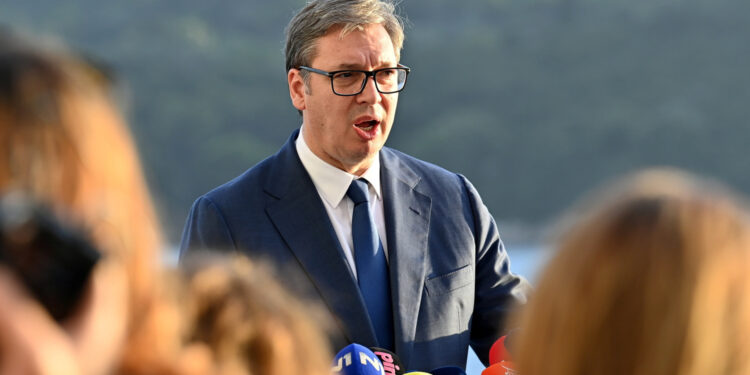 Vučić: ‘Kakva panika u Hrvatskoj zbog jedne rakete, ostale nisu ni vidjeli’