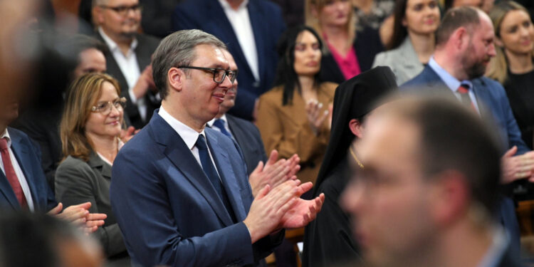 Vučić konačno progovorio o raketama ‘Zagrepčanka’, pa izvalio o Hrvatskoj: ‘Strah me’