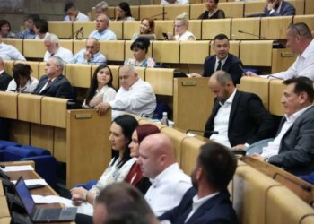 Zastupnici prihvatili da se Zakon o trošarinama na gorivo razmatra po hitnom postupku