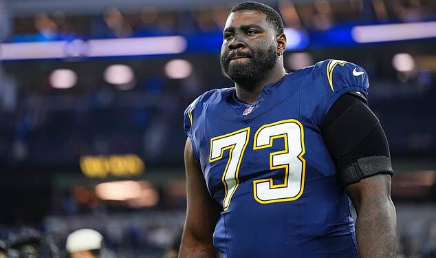 Zvijezdu NFL-a njegov je tim otpustio samo 12 mjeseci nakon što je osvojio Super Bowl u nevjerojatnom padu iz milosti