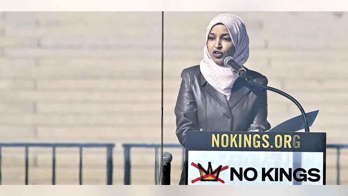 Poslanik Ilhan Omar na prosvjedu bez kraljeva