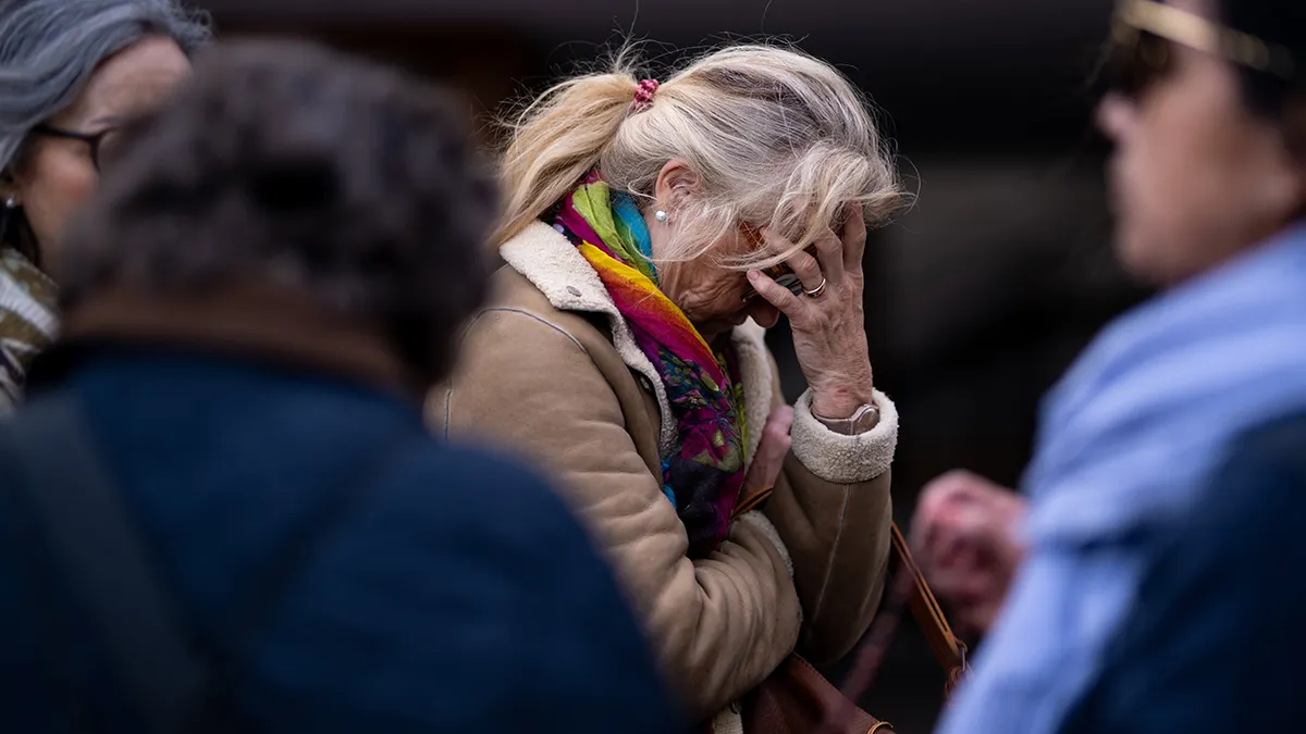 Žena tuguje za Noelijom Castillo Ramos. 