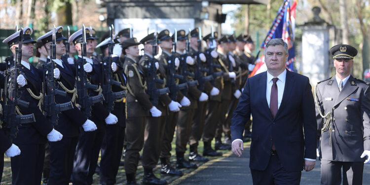 Milanović se opet oglasio o hrvatskim vojnicima na Bliskom istoku: Evo što slijedi