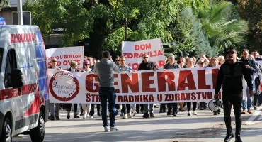 Prosvjedna šetnja zdravstvenih djelatnika