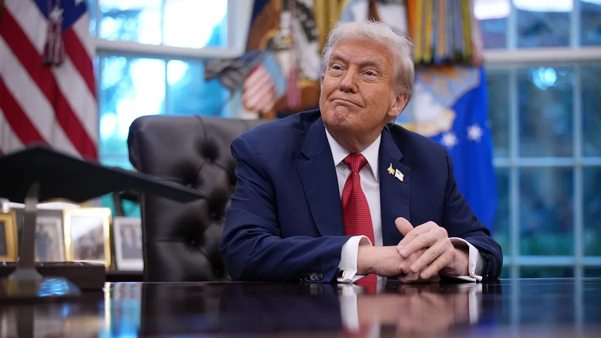 Predsjednik Trump nazvao je Crocketta 'niskim IQ-om' i predložio da se Omar 'vrati' u Somaliju