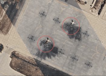 Najveći iranski vojni avioni su izloženi napadima kao glineni golubovi