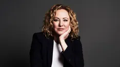 Virginia Madsen kaže da veterani nisu obučeni da se vrate kući nakon samoubojstva nećaka
