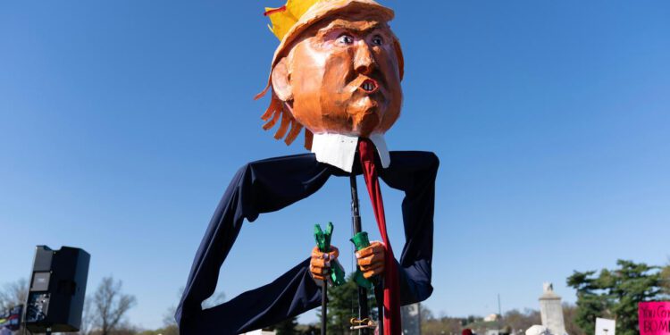 ‘Ne kraljevima’: Okupljanje protiv Trumpa i najveći prosvjed u američkoj povijesti