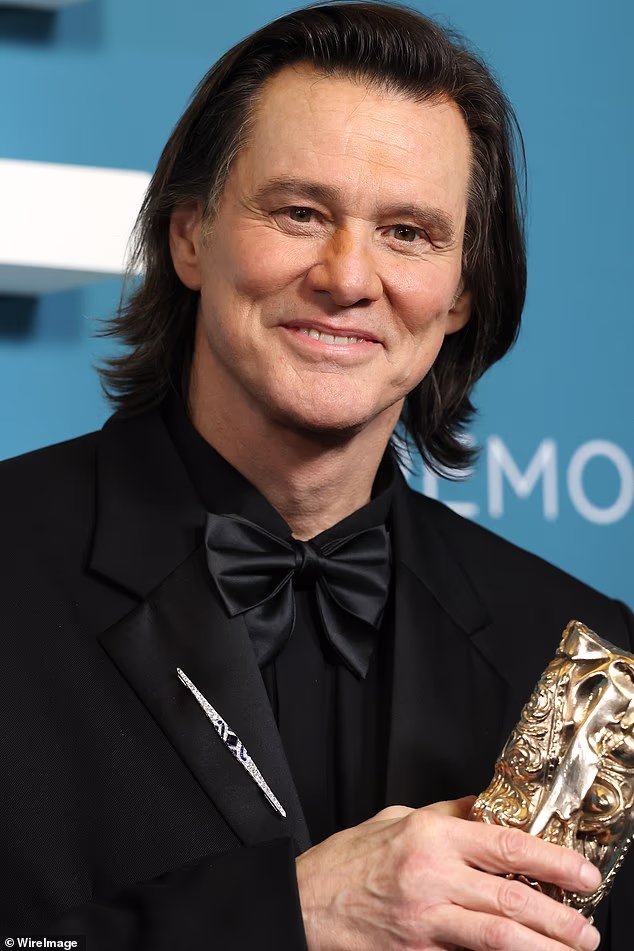 Jim Carrey je privukao pažnju svojom nedavnom transformacijom