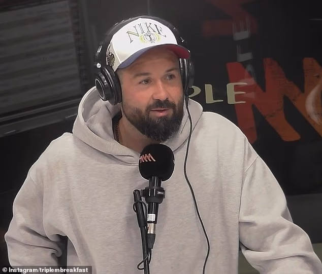 Poput Parkera, Woods (na slici) je izgradio medijsku karijeru na radiju i televiziji otkako je otišao u mirovinu