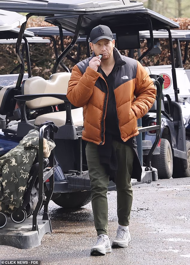 U srijedu se pokazalo da par, koji je u srpnju 2022. održao ceremoniju vjenčanja u svojoj kući vrijednoj 1,2 milijuna funti, Pickle Cottage, nikada nije učinio brak pravno obvezujućim