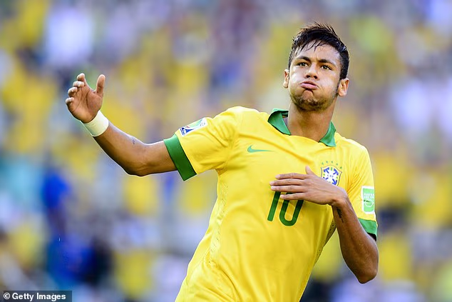 Očekuje se da će se bilo kakav potez Neymara dogoditi nakon Svjetskog prvenstva, na koje se 34-godišnji krilni igrač nada povratku nakon što je bio odsutan iz Seleçãoa od listopada 2023.