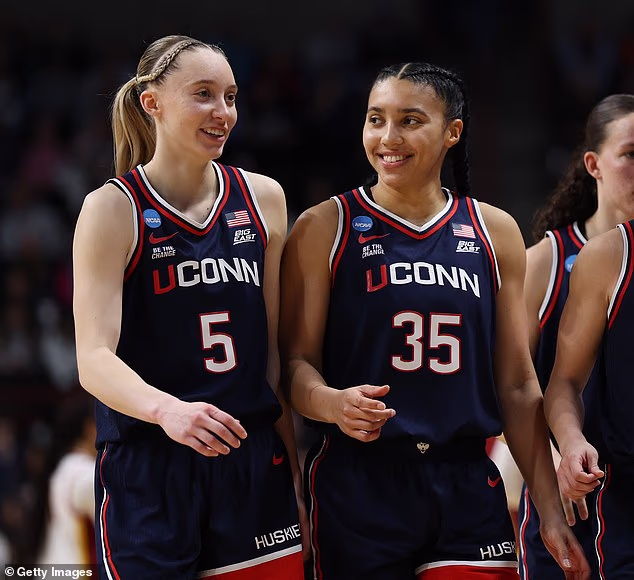 Fudd se ponovno ujedinjuje s kolegom stražarom i bivšom suigračicom iz UConna Paige Bueckers
