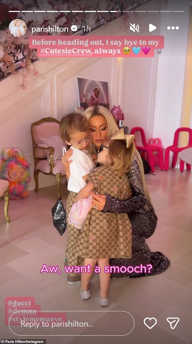Prije nego što su napustili 5,9 milijuna dolara vrijednu 'Slivington' Manor na Beverly Hillsu, Hilton je zagrlila svoju 'Cutesy Crew' odjevenu u Gucci - trogodišnjeg sina Phoenixa i dvogodišnju kćer London - koje je dočekala preko surogata