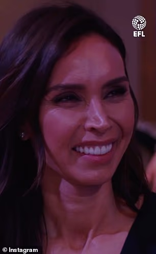Christine je viđena kako se hihoće sa svog mjesta u publici dok je Frank spominjao njihov brak na dodjeli nagrada EFL u Londonu