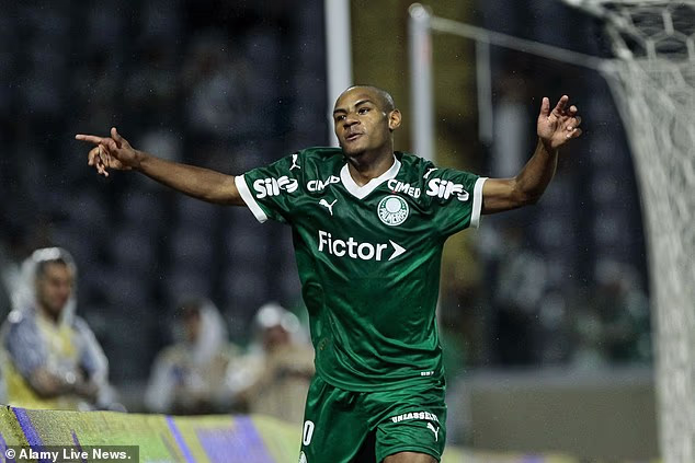 Tinejdžer je predmet širokog interesa vrhunskih europskih nogometnih klubova