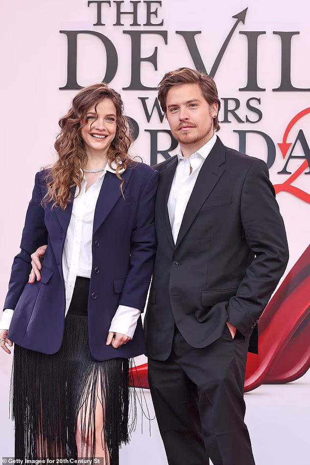 Glumac se približio Palvin dok su odlazili od incidenta koji se dogodio u njihovoj kući u Hollywood Hillsu prošlog tjedna