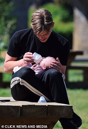 Freddy je izgledao potpuno opušteno u ulozi tate