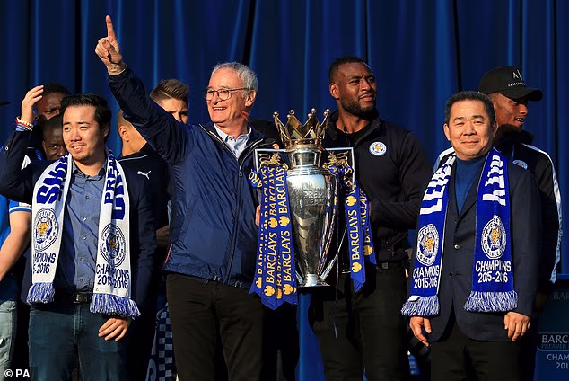 Bit će kapetan momčadi Leicester Legends koju vodi Claudio Ranieri (na slici). 'Super je što će dečki opet biti zajedno i prisjećati se dobrih vremena'