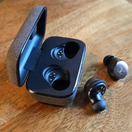 Momentum True Wireless 4 Earbuds