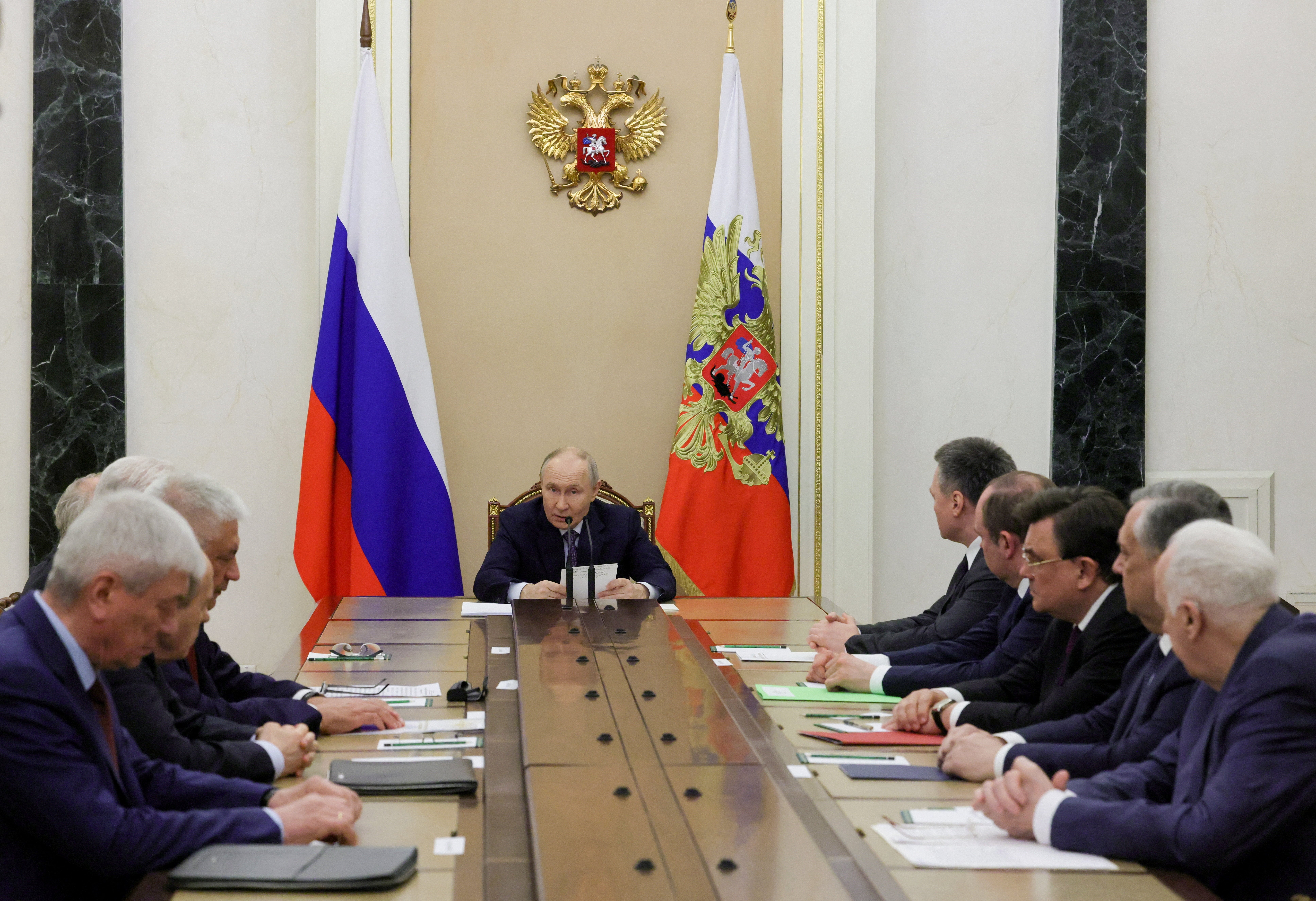 Ruski predsjednik Vladimir Putin predsjedava sigurnosnim sastankom u Moskvi