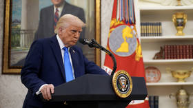 Trump poziva saveznike da 'odu u Hormuški tjesnac i samo ga uzmu'