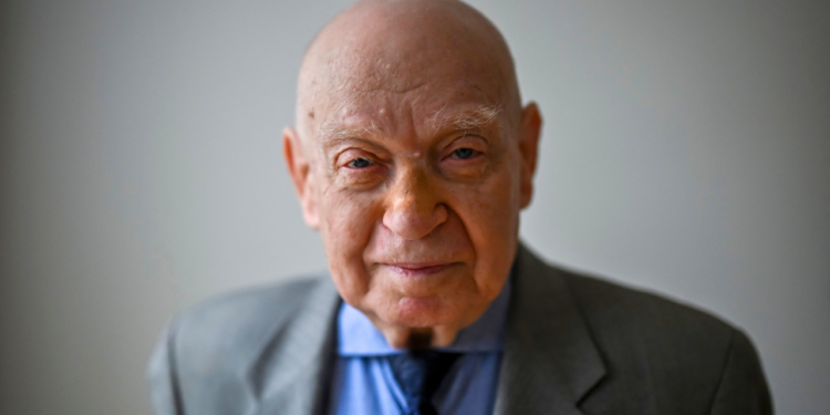 86-godišnja osoba koja je preživjela holokaust bori se s troškovima stanovanja u New Yorku