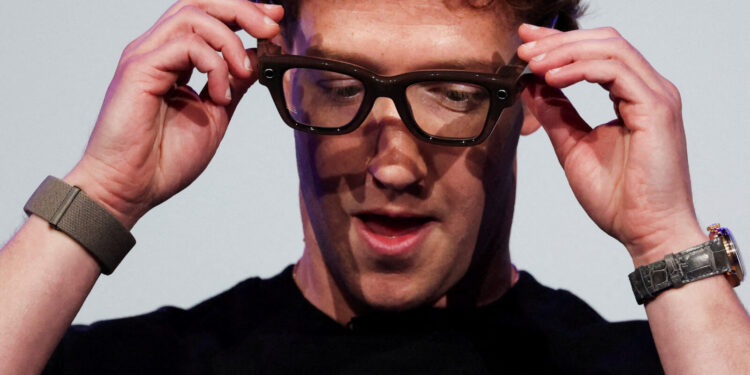 AI naočale optičkom divu donijele dvoznamenkasti rast prihoda