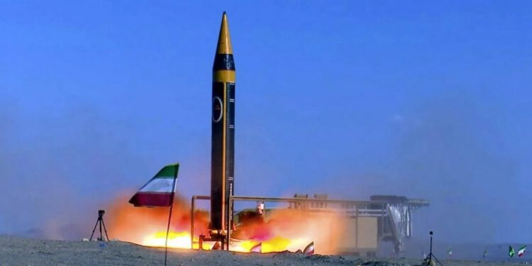 Američki obavještajci se ne slažu s Trumpom: Iranu je preostalo još dosta oružja