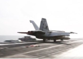 Amerikanci spremaju nove udare: Treći nosač aviona stigao u blizinu Irana