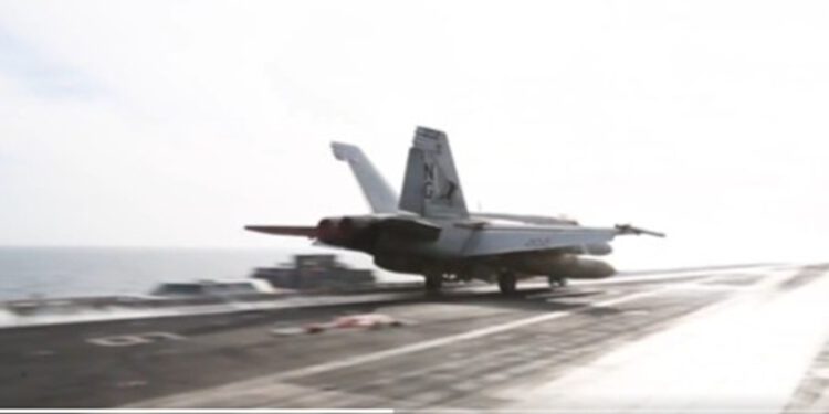 Amerikanci spremaju nove udare: Treći nosač aviona stigao u blizinu Irana