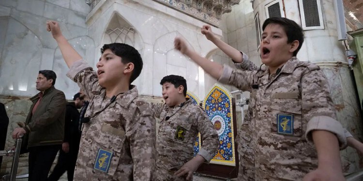 Amnesty International naziva iransko regrutiranje djece u IRGC ratnim zločinom