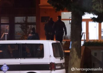 Anis Kalajdžić tereti se za teško ubojstvo ženske osobe i nezakonito posjedovanje oružja