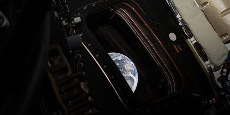 Artemis II pada na Zemlju nakon 10 dana leta na Mjesecu — RT World News