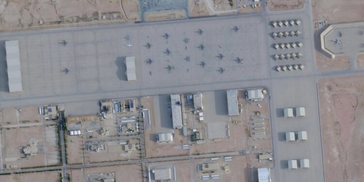 Bijela kuća zabranila stranici objavljivanje satelitskih fotografija Irana — RT World News