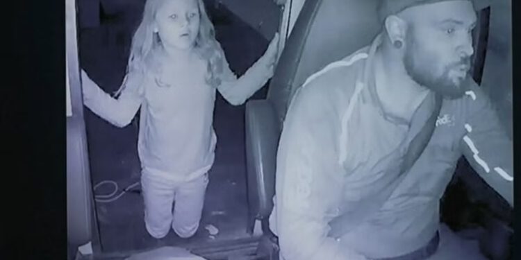 Bivši vozač FedExa priznaje da je ubio 7-godišnju djevojčicu nakon što joj je dostavio božićni dar