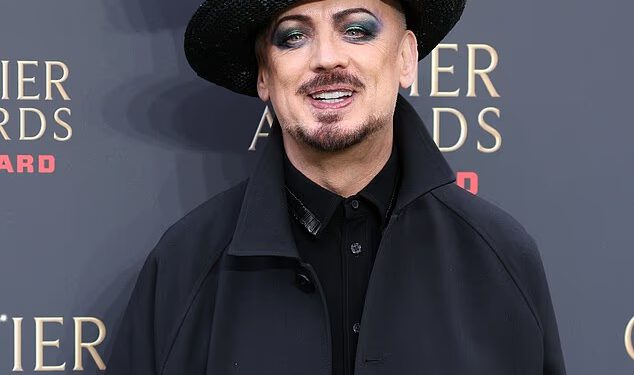 Boy George uzvraća protuizraelskim kampanjama koje su ga kritizirale zbog sudjelovanja na Euroviziji