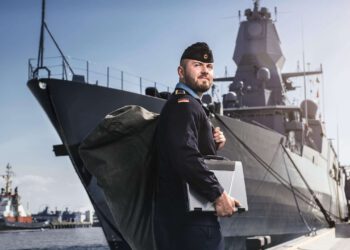 Brodovi njemačke mornarice se približavaju Bliskom istoku