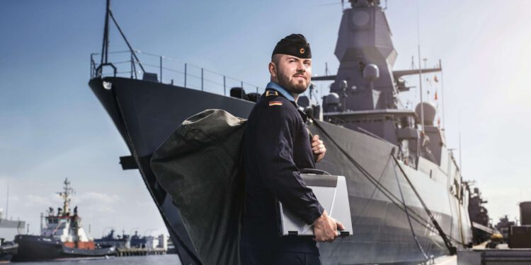 Brodovi njemačke mornarice se približavaju Bliskom istoku