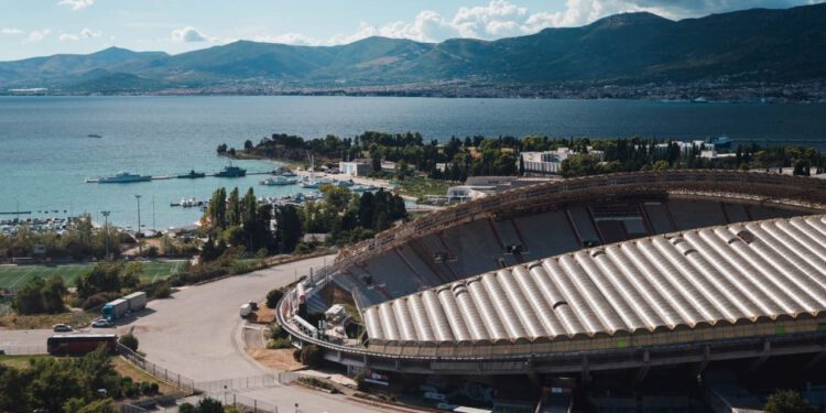 Burna sjednica o budućnosti Poljuda. Emeritus Mihanović: “Ovakva sanacija stadiona vrijedi još dvije godine…”