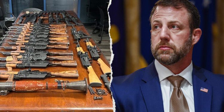 CBP zaplijenio RPG bacač i 16 AK pušaka u hapšenju graničnog krijumčarenja oružja