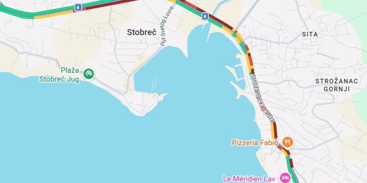 Čitatelj iz kolone: “U gotovo 40 minuta jedva smo se pomaknuli, gužva se proteže kilometrima”