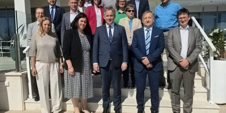 DUBROVNIK Jačanje sustava prognoziranja i ranog upozorenja “u režiji” DHMZ- a