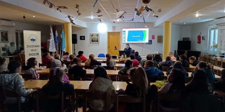 Dan planeta Zemlje u Zvjezdanom selu Mosor