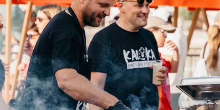 Drugo izdanje Kaloka Festivala paške janjetine u Pagu