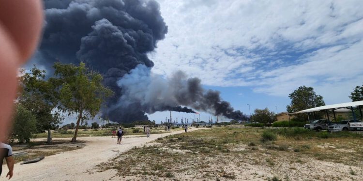 Eksplozije u vrlo bitnoj iranskoj rafineriji nekoliko sati nakon ‘primirja’