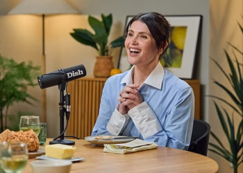 Gemma Arterton (40) otkriva da je potajno dočekala svoje drugo dijete sa suprugom Roryjem Keenanom – četiri godine nakon što je napustila London zbog idiličnog života na selu