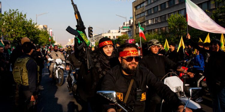 Glasovi unutar Irana: Stanovnici prekidaju internet kako bi opisali život za vrijeme prekida vatre